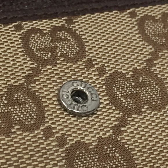 Gucci brown distressed monogram canvas and leather key wallet - Picture 7 of 12